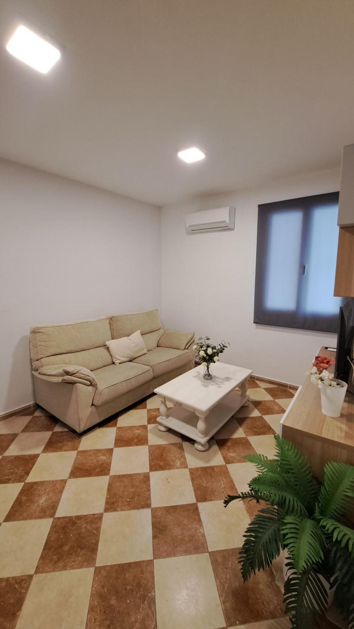 Ms4 Apartamentos Nervion Seville Exterior photo