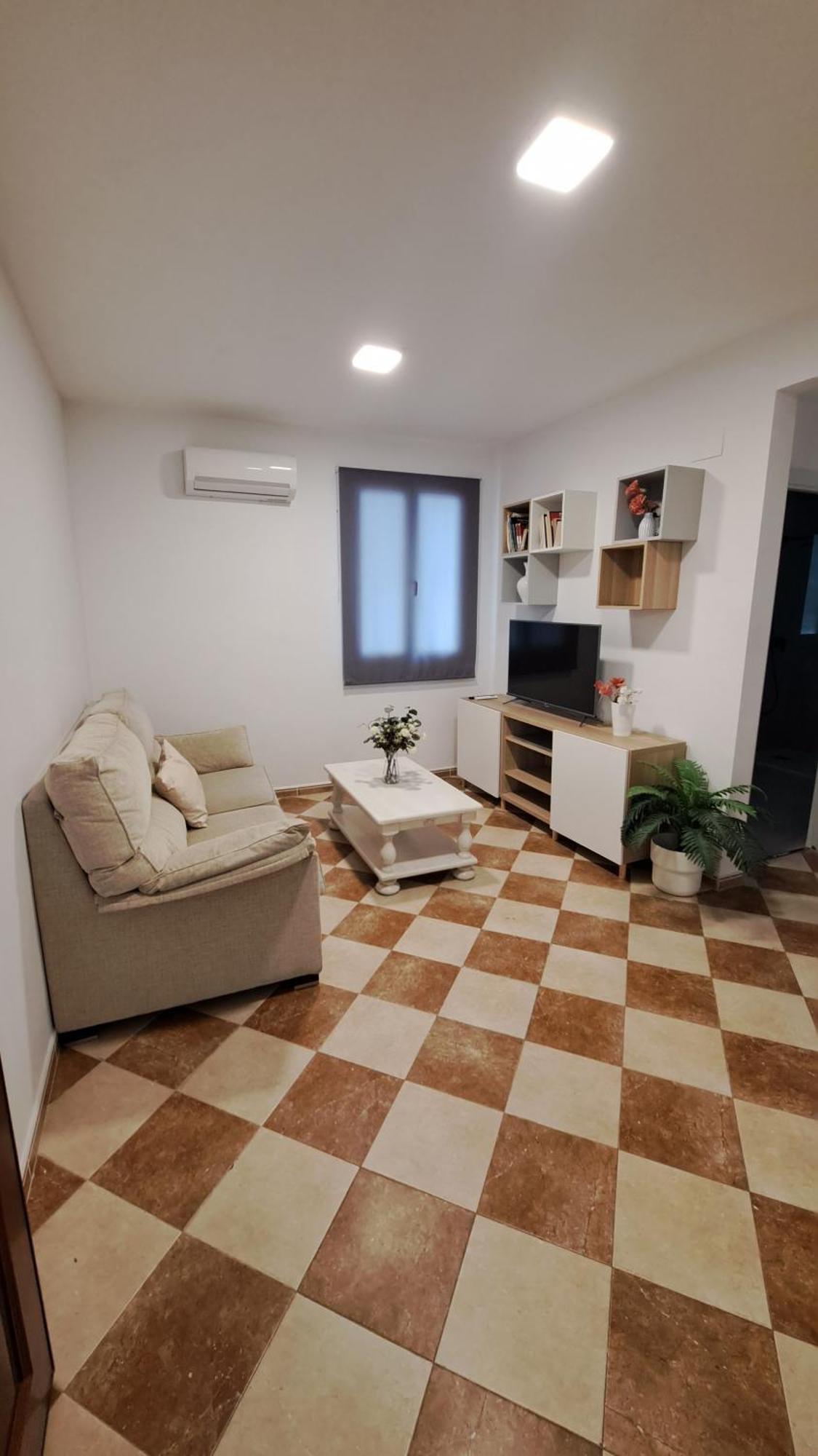 Ms4 Apartamentos Nervion Seville Exterior photo